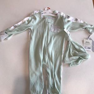NWT Zip Pajamas size 6-9M Unisex Cloud Island